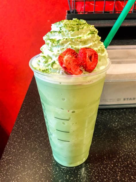 grinch starbucks drink